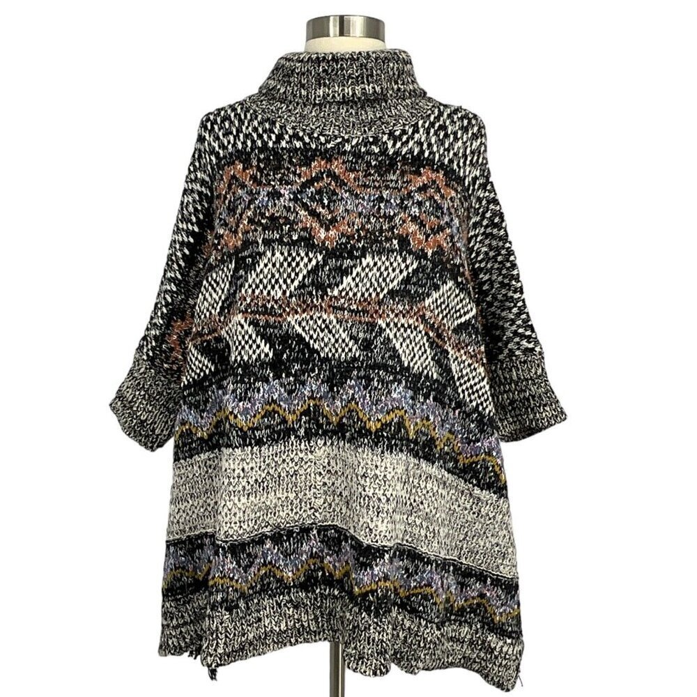 Chunky Turtleneck Patterned Women's Sweater - Black, Cream & Multicolor